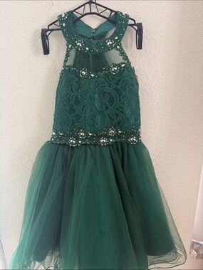Angels Emerald Green Lace & Tulle Formal Dress